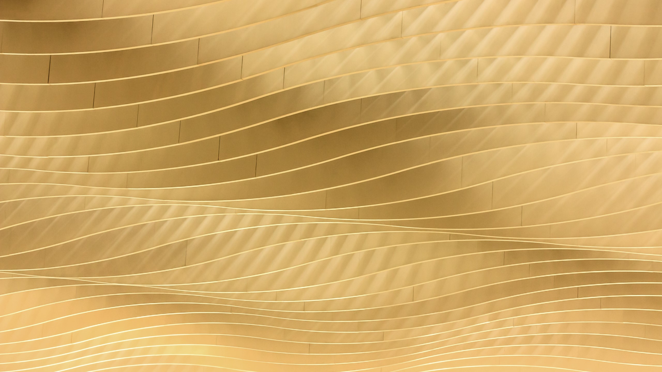 aluminium gold metallic